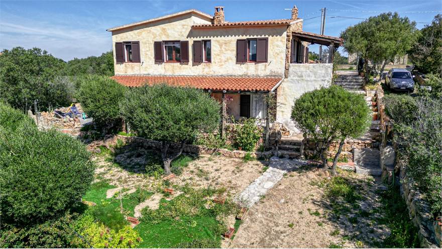 Giardino, Taverne A/B